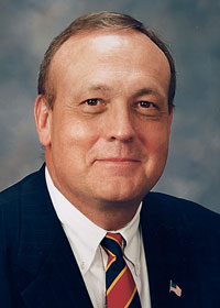 Thomas L. Hoy (Chairman) - Retired President and CEO